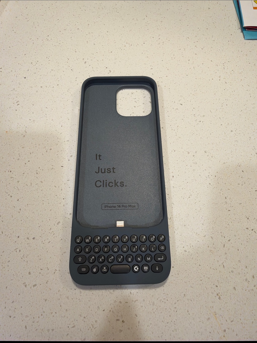 iPhone 14 Pro Max Clicks Keyboard Case
